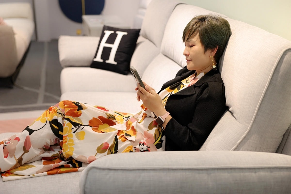 20251108-g9o6a 20251108-g9o6a