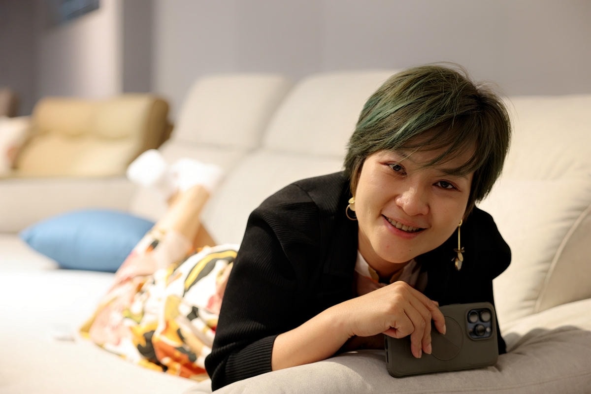 20251108-tq3yv 20251108-tq3yv