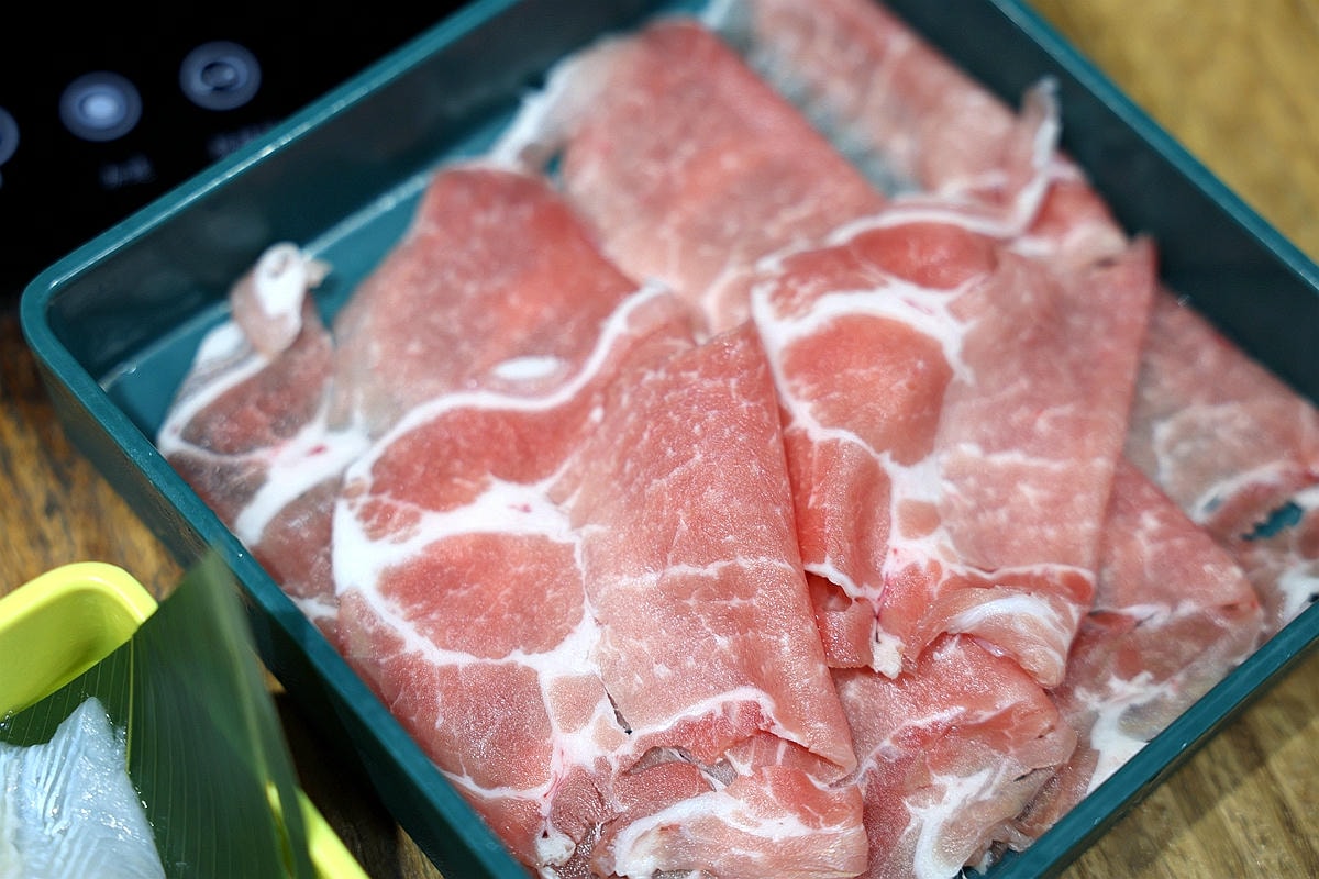 20251108-yd2nu 20251108-yd2nu