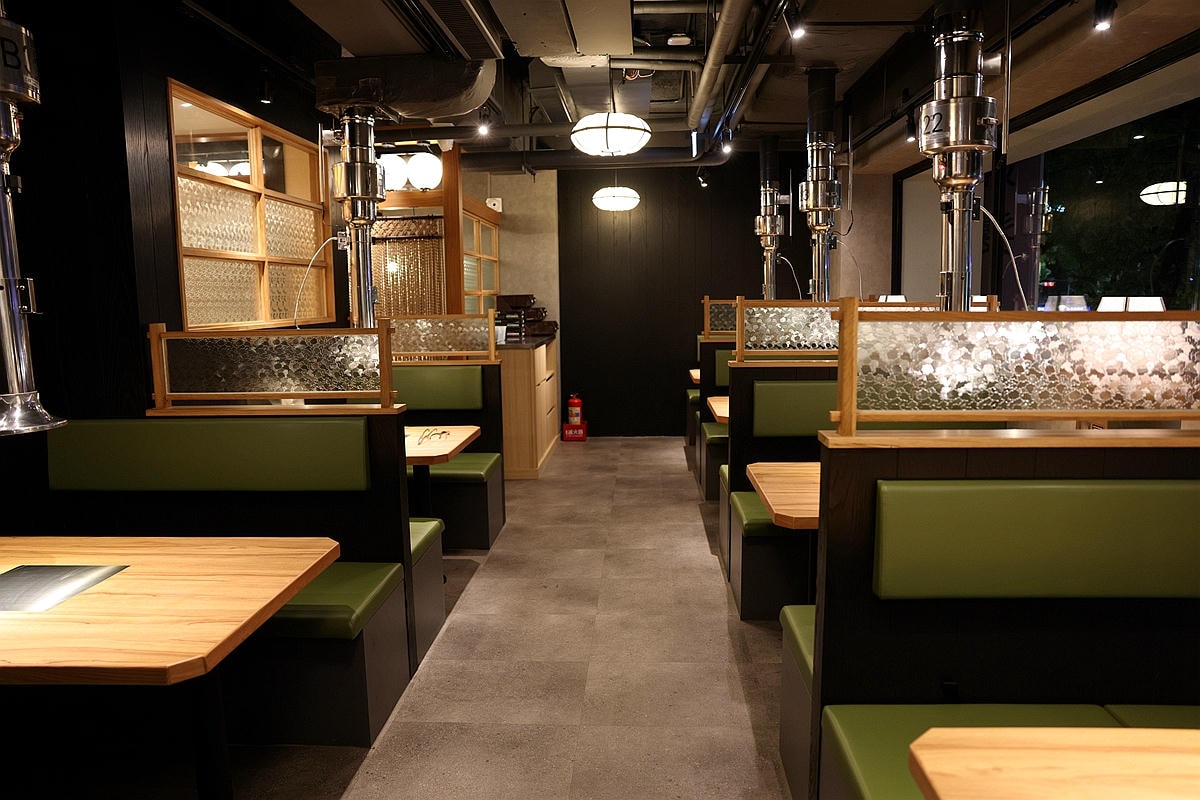 20251109-05u2r 20251109-05u2r