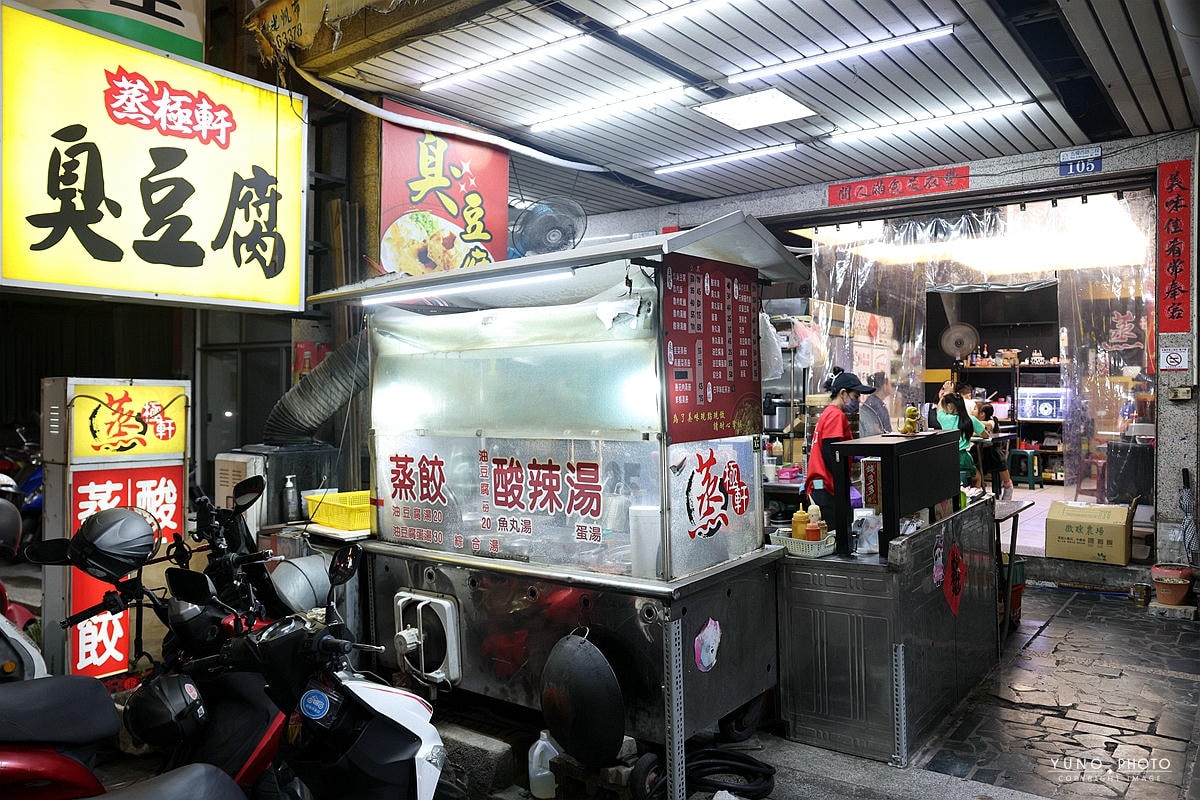 20251109-1mo9z 20251109-1mo9z