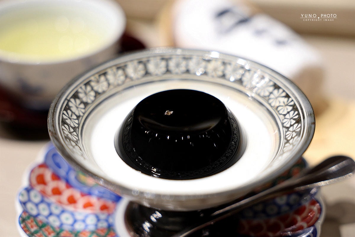 20251109-8zrmw 20251109-8zrmw