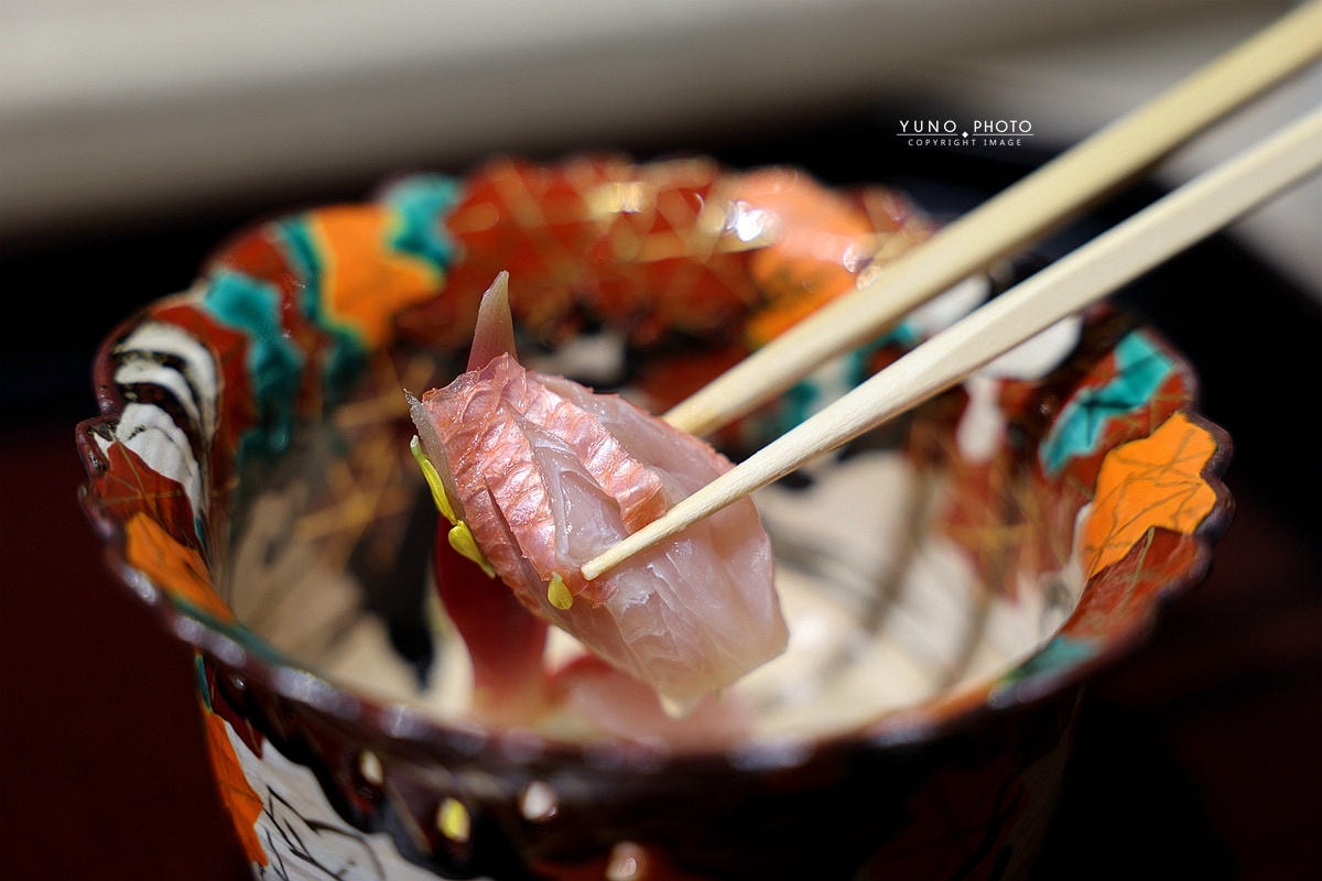 20251109-b8yrh 20251109-b8yrh