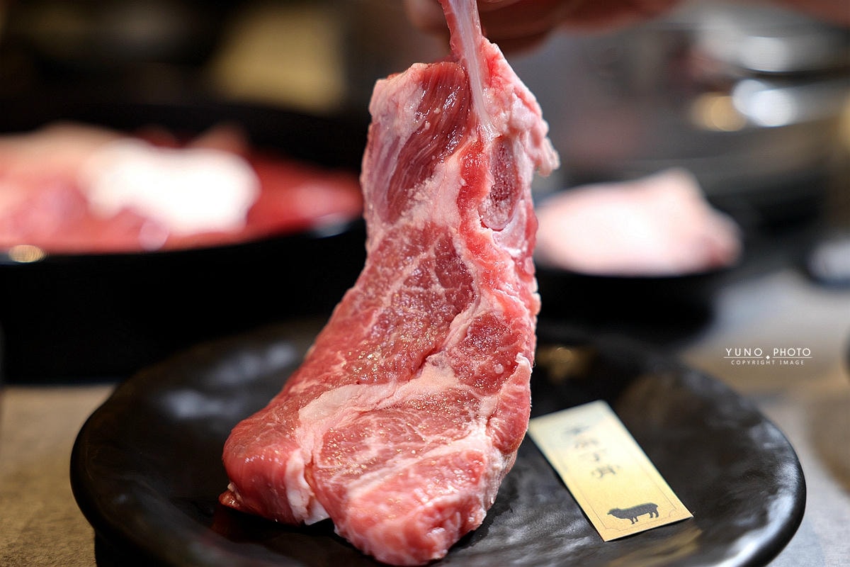 20251109-byz3h 20251109-byz3h