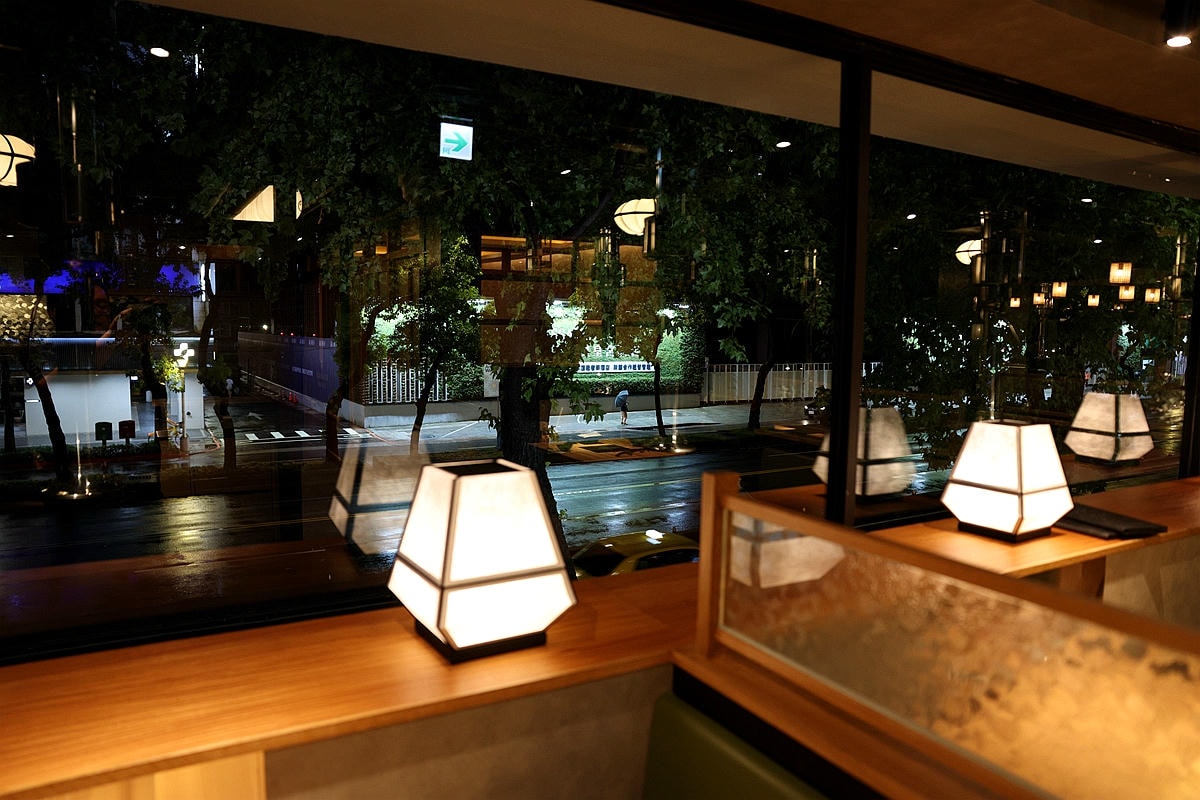 20251109-oaiyj 20251109-oaiyj