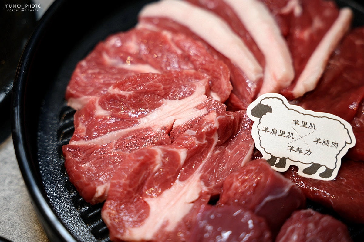 20251109-pia8r 20251109-pia8r