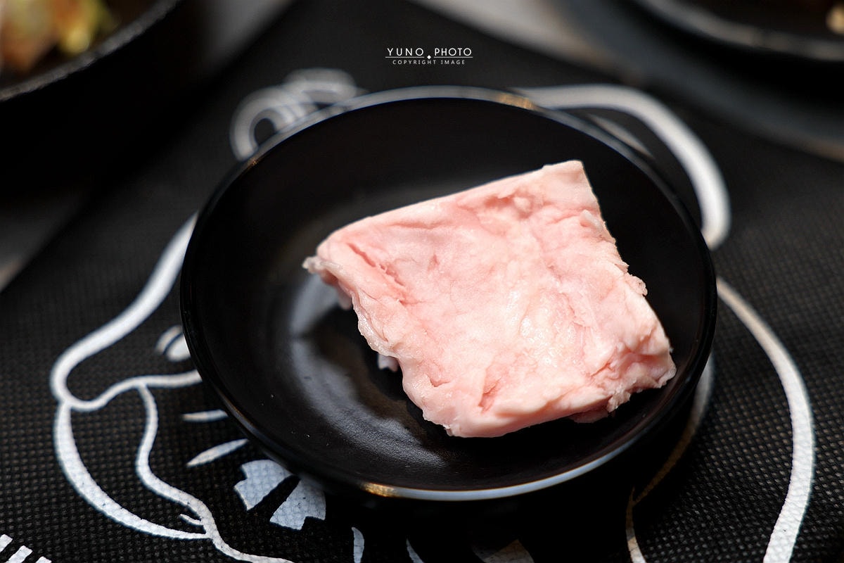 20251109-qza6p 20251109-qza6p