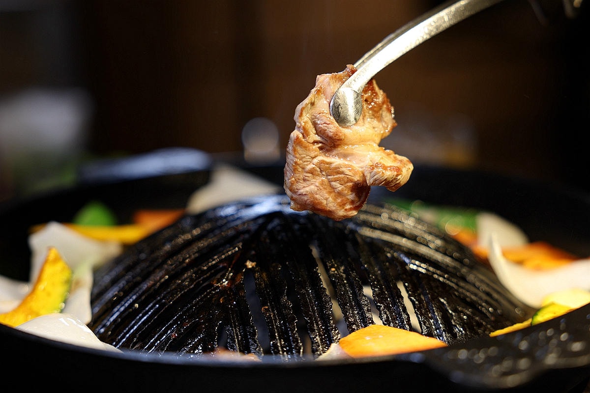 20251109-xvwae 20251109-xvwae