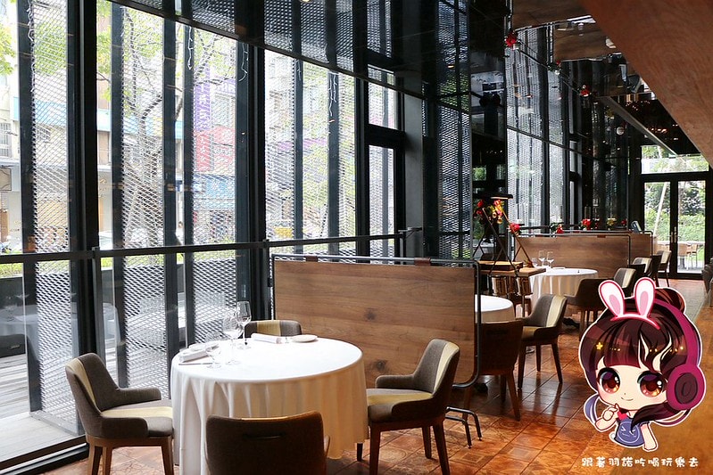 TK Seafood & Steak012