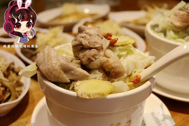 雙月食品社中和店090