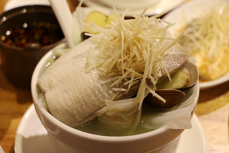 雙月食品社中和店071