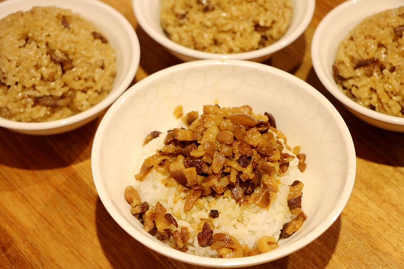 雙月食品社中和店033