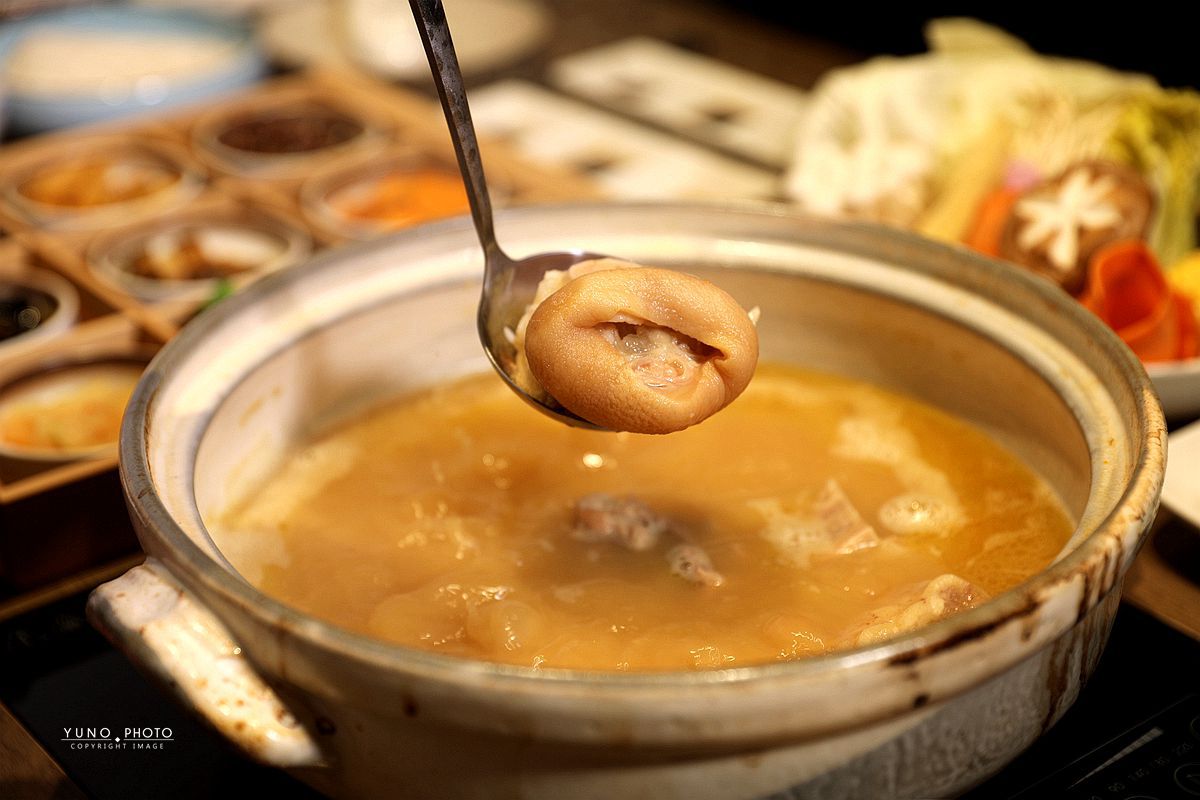 20251108-3z5l5 20251108-3z5l5