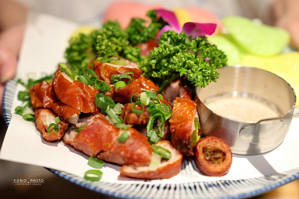 20251108-7j9ix 20251108-7j9ix