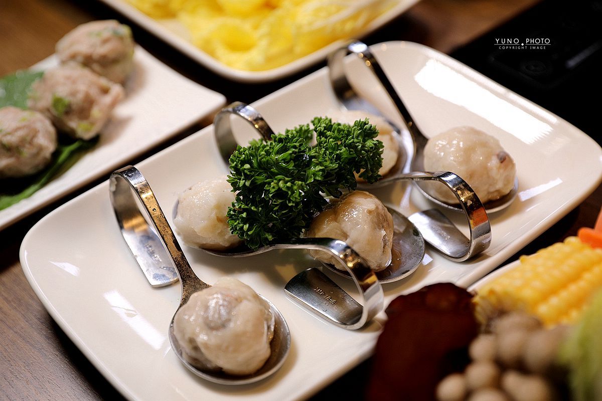 20251108-qwnbv 20251108-qwnbv