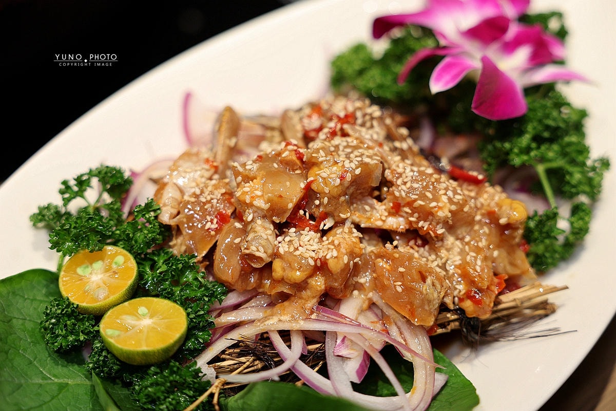 20251108-xih2w 20251108-xih2w