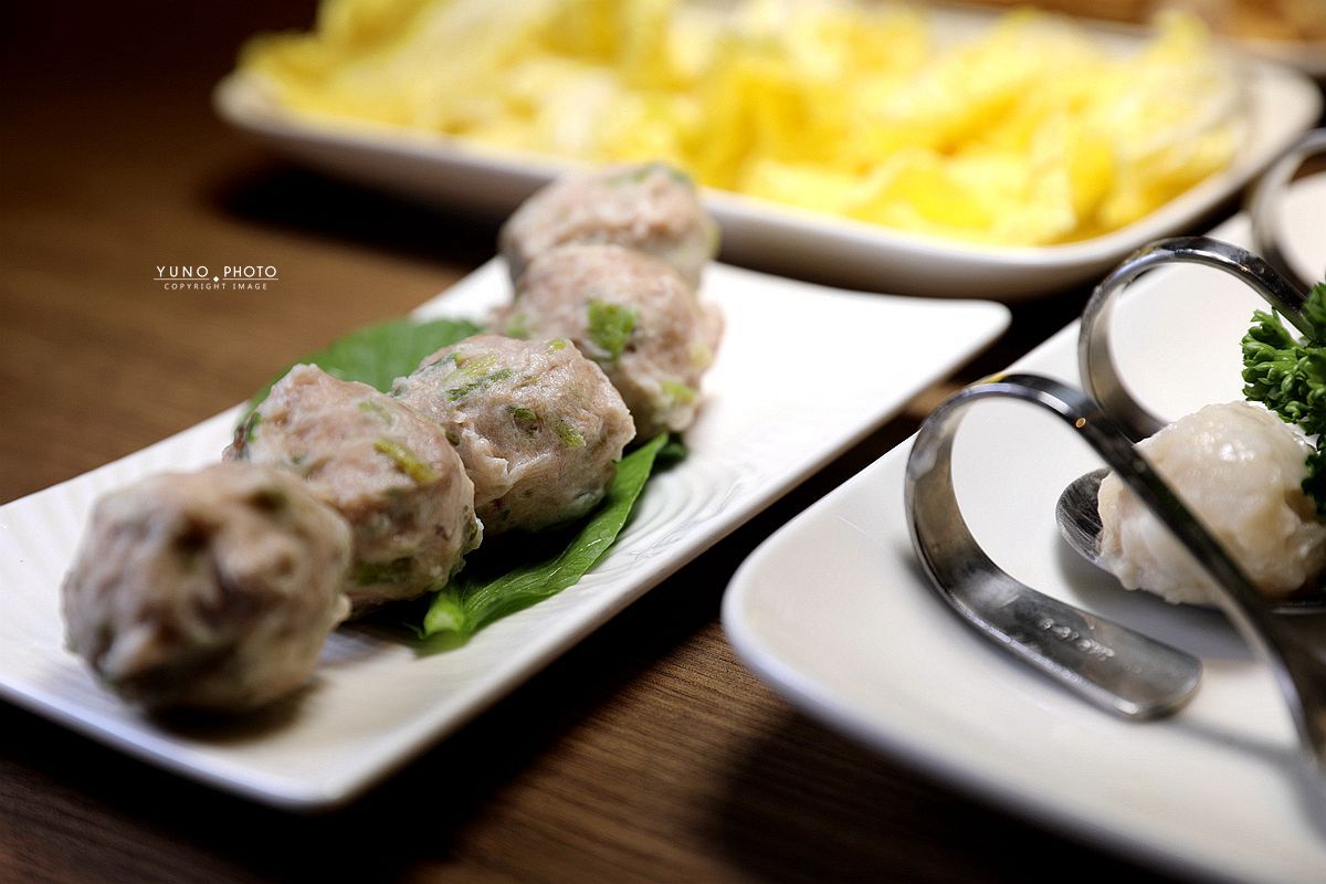 20251108-y70o5 20251108-y70o5