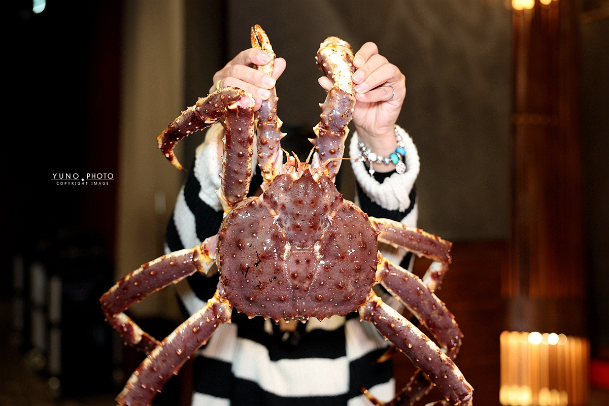 孫太太山海惠中行館|全台最貴!台中西屯吃到飽天花板 全台首創活體帝王蟹吃到飽 奢華龍蝦、A5和牛無限續點 - 第9張圖 孫太太山海惠中行館|全台最貴!台中西屯吃到飽天花板 全台首創活體帝王蟹吃到飽 奢華龍蝦、A5和牛無限續點