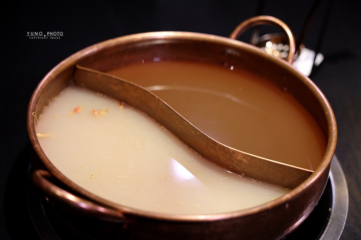 孫太太山海惠中行館|全台最貴!台中西屯吃到飽天花板 全台首創活體帝王蟹吃到飽 奢華龍蝦、A5和牛無限續點 - 第30張圖 孫太太山海惠中行館|全台最貴!台中西屯吃到飽天花板 全台首創活體帝王蟹吃到飽 奢華龍蝦、A5和牛無限續點