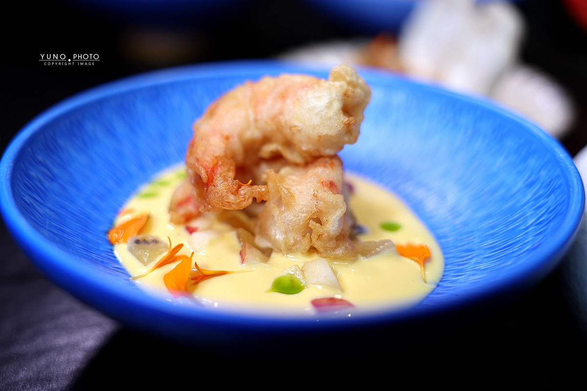 孫太太山海惠中行館|全台最貴!台中西屯吃到飽天花板 全台首創活體帝王蟹吃到飽 奢華龍蝦、A5和牛無限續點 - 第24張圖 孫太太山海惠中行館|全台最貴!台中西屯吃到飽天花板 全台首創活體帝王蟹吃到飽 奢華龍蝦、A5和牛無限續點