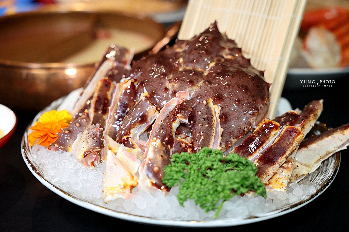 孫太太山海惠中行館|全台最貴!台中西屯吃到飽天花板 全台首創活體帝王蟹吃到飽 奢華龍蝦、A5和牛無限續點 - 第10張圖 孫太太山海惠中行館|全台最貴!台中西屯吃到飽天花板 全台首創活體帝王蟹吃到飽 奢華龍蝦、A5和牛無限續點