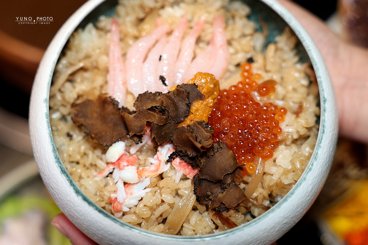 孫太太山海惠中行館|全台最貴!台中西屯吃到飽天花板 全台首創活體帝王蟹吃到飽 奢華龍蝦、A5和牛無限續點 - 第22張圖 孫太太山海惠中行館|全台最貴!台中西屯吃到飽天花板 全台首創活體帝王蟹吃到飽 奢華龍蝦、A5和牛無限續點