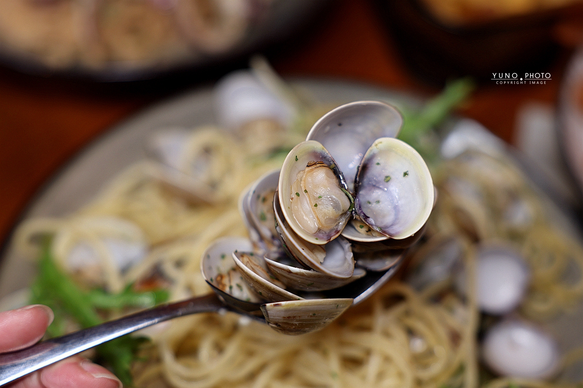 山終小鄰義大利麵專賣｜藏在逢甲巷弄的木質森林系餐廳 深夜職人義大利麵