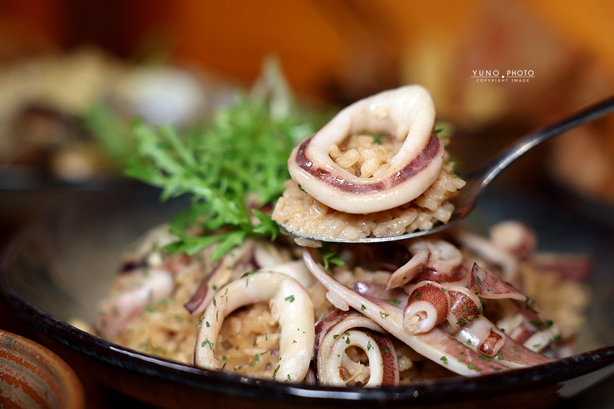 山終小鄰義大利麵專賣｜藏在逢甲巷弄的木質森林系餐廳 深夜職人義大利麵