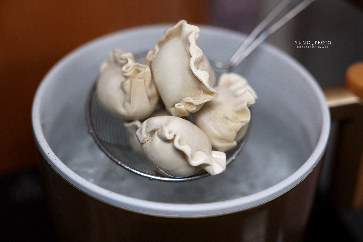 鄭好水餃｜高麗菜豬肉水餃 28克大顆又多汁 煮煎蒸都可以 吃一次就懂 (宅配冷凍水餃推薦)