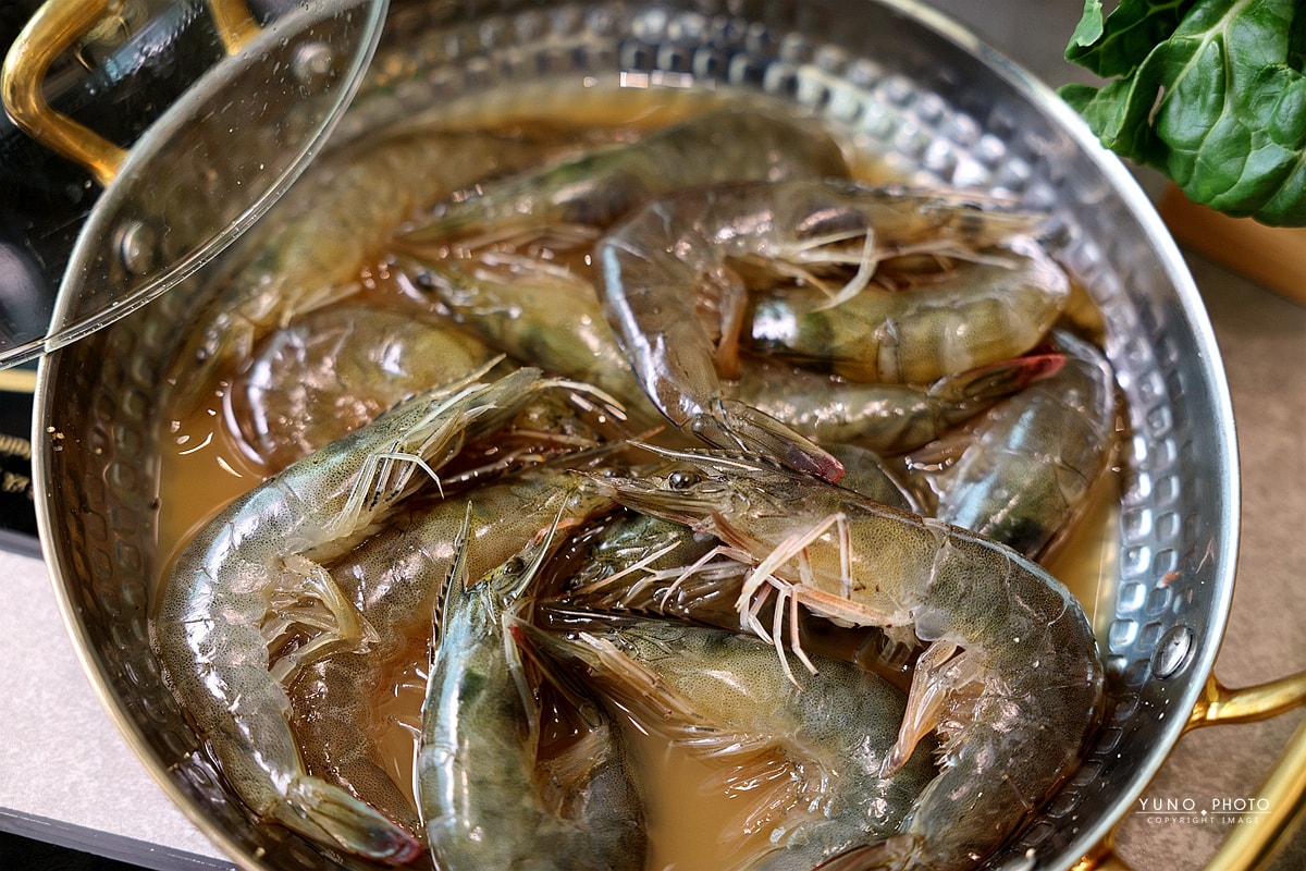 海港匠鍋|台中南屯公益路海鮮火鍋推薦:活體海鮮+日式前饌 超有儀式感 - 第18張圖 海港匠鍋|台中南屯公益路海鮮火鍋推薦:活體海鮮+日式前饌 超有儀式感