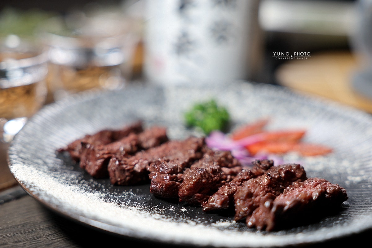 新竹燒肉推薦|極賀燒肉專賣Bar:專人代烤A5宮崎和牛、野生波紋龍蝦 從炭火香到海鮮甜都讓人停不下來 - 第33張圖 新竹燒肉推薦|極賀燒肉專賣Bar:專人代烤A5宮崎和牛、野生波紋龍蝦 從炭火香到海鮮甜都讓人停不下來