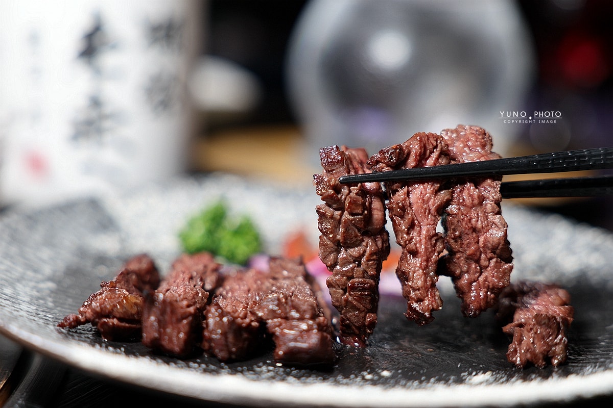 新竹燒肉推薦|極賀燒肉專賣Bar:專人代烤A5宮崎和牛、野生波紋龍蝦 從炭火香到海鮮甜都讓人停不下來 - 第34張圖 新竹燒肉推薦|極賀燒肉專賣Bar:專人代烤A5宮崎和牛、野生波紋龍蝦 從炭火香到海鮮甜都讓人停不下來