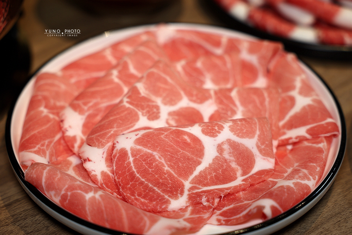 信義區私藏巷弄美食！法式大廚開的「員外佬麻辣火鍋」純天然蔬果慢熬湯底 顛覆麻辣鍋的想像