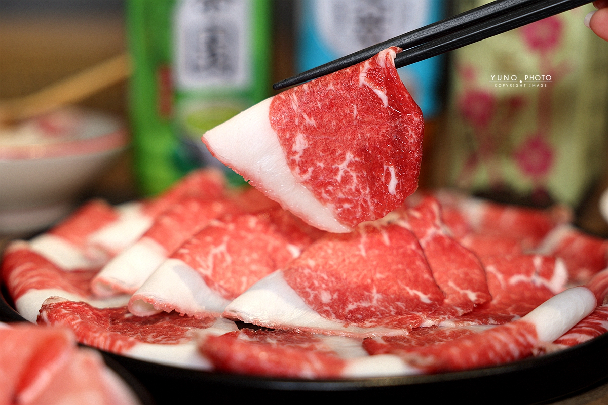 信義區私藏巷弄美食!法式大廚開的「員外佬麻辣火鍋」純天然蔬果慢熬湯底 顛覆麻辣鍋的想像 - 第15張圖 信義區私藏巷弄美食!法式大廚開的「員外佬麻辣火鍋」純天然蔬果慢熬湯底 顛覆麻辣鍋的想像