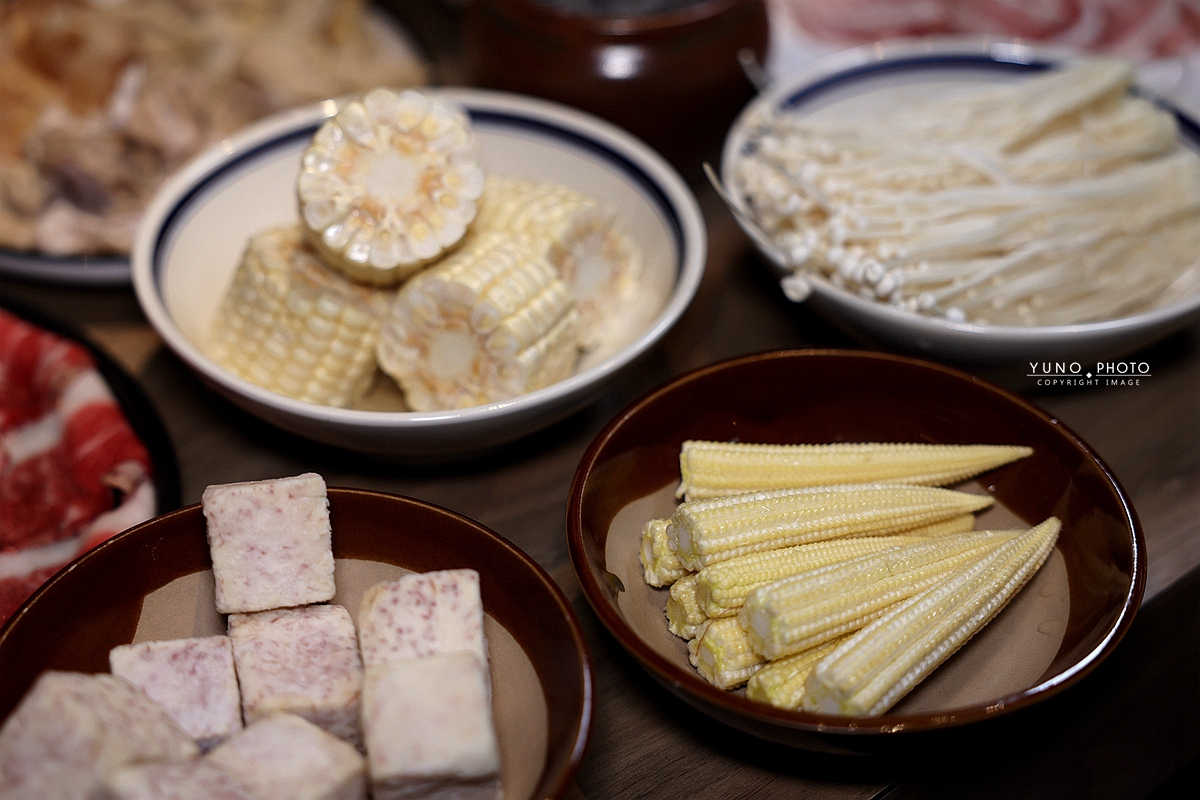 信義區私藏巷弄美食!法式大廚開的「員外佬麻辣火鍋」純天然蔬果慢熬湯底 顛覆麻辣鍋的想像 - 第47張圖 信義區私藏巷弄美食!法式大廚開的「員外佬麻辣火鍋」純天然蔬果慢熬湯底 顛覆麻辣鍋的想像
