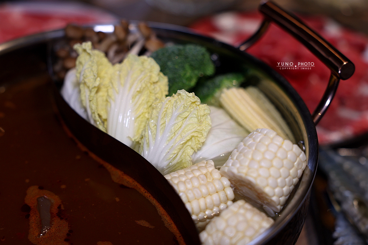 信義區私藏巷弄美食!法式大廚開的「員外佬麻辣火鍋」純天然蔬果慢熬湯底 顛覆麻辣鍋的想像 - 第49張圖 信義區私藏巷弄美食!法式大廚開的「員外佬麻辣火鍋」純天然蔬果慢熬湯底 顛覆麻辣鍋的想像